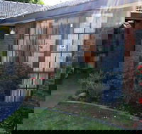 Hawthorn Holiday House - SA Accommodation