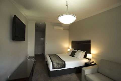 Southgate Motor Inn - SA Accommodation 3