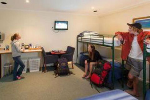 Adventure Backpackers Port Lincoln - SA Accommodation 0