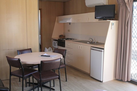 Avondel Caravan Park - SA Accommodation 4