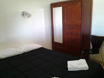 Hotel Boston - SA Accommodation 6