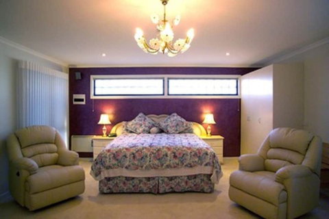 The Charles Robbins - SA Accommodation 6