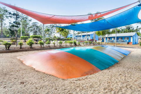 Lake Tinaroo Holiday Park - SA Accommodation 2
