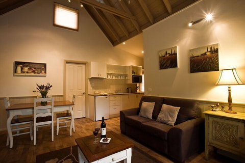 Autumn Abode Cottages Two - SA Accommodation 1