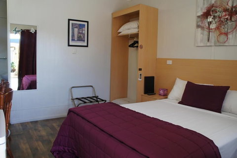 Ayrline Motel - SA Accommodation 4