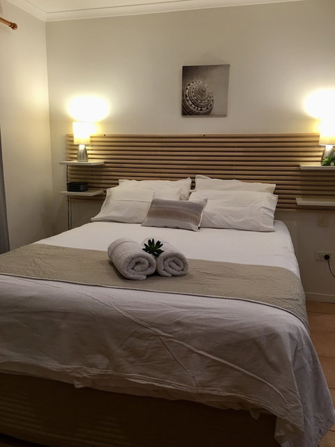 Sunbird Gardens - SA Accommodation 0