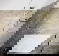 Beechmont Garden Retreat - SA Accommodation