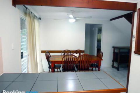 Wyndham Lodge - SA Accommodation 4