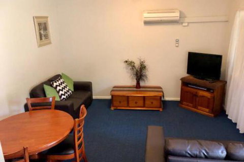 Abbey Apartments - SA Accommodation 0