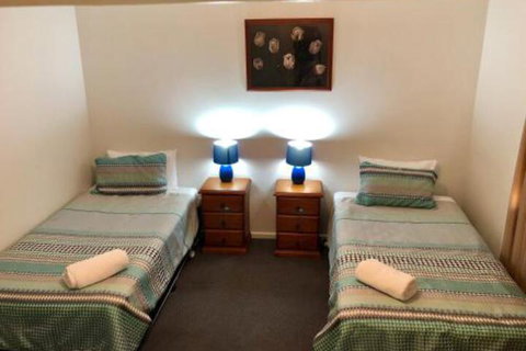 Abbey Apartments - SA Accommodation 3