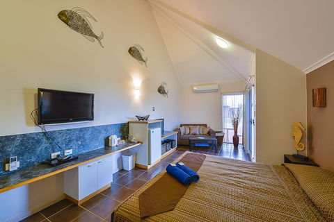 Osprey Holiday Village - SA Accommodation 2