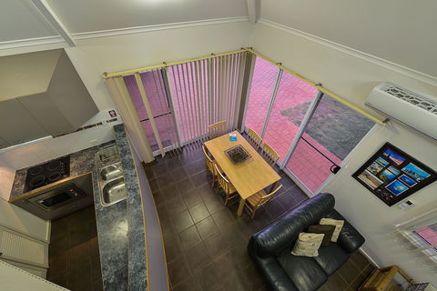 Osprey Holiday Village - SA Accommodation 3