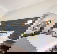 Dolphin Quay Apartments - SA Accommodation