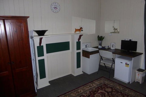 Exchange Hotel Toogoolawah - SA Accommodation 5