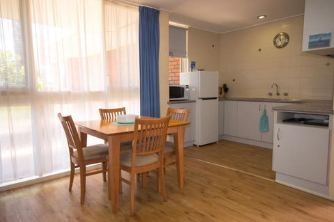 Kalindo Merimbula - SA Accommodation 4