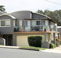 Seafaring at Fingal Bay - SA Accommodation
