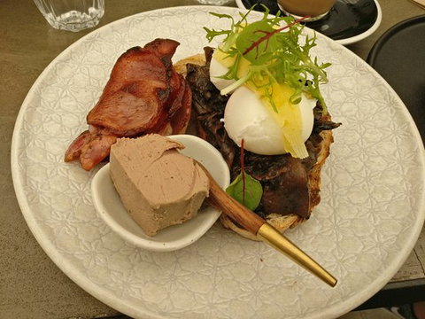 Butcher 128 - SA Accommodation 0