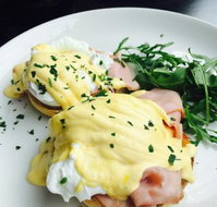 Slices Family Restaurant - SA Accommodation