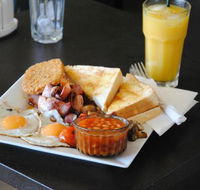 Bissys Cafe - SA Accommodation