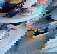 Cake  Plate - Dessert Bar  Retail Emporium - SA Accommodation