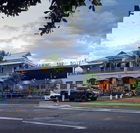 Commercial Hotel Redbank - SA Accommodation