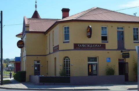 The Wicklow Hotel - SA Accommodation 0