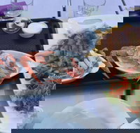 Nino's - SA Accommodation