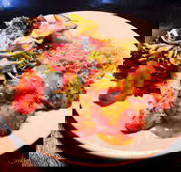 Caf Lucio - SA Accommodation