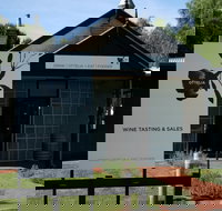 Drink Ottelia  Eat Fodder - SA Accommodation