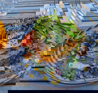 Eating Station - SA Accommodation