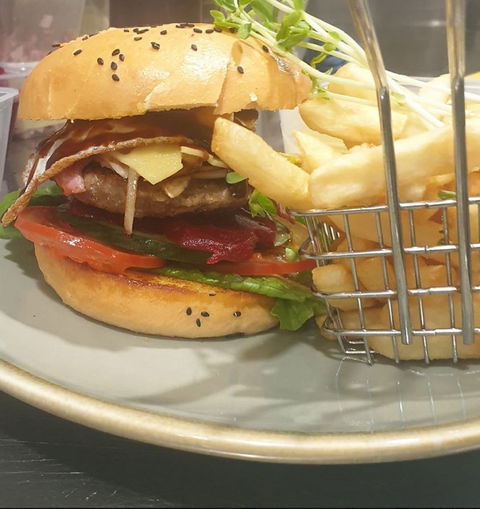 Manning River Hotel - SA Accommodation 1