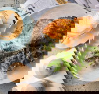 Shanikas - SA Accommodation