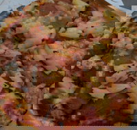 Eat Pizza - SA Accommodation