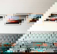 Doyle  Sons - SA Accommodation