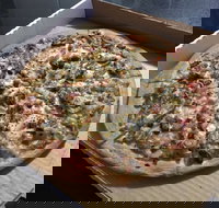 Panic Pizza - SA Accommodation