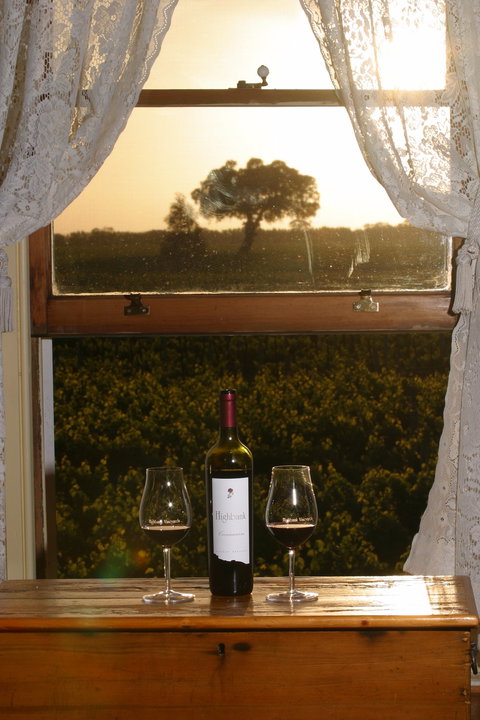 Highbank Vineyards - SA Accommodation 1