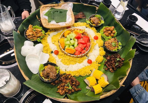 Colourful Yunnan - Burwood East - SA Accommodation 0