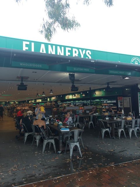 Flannery's - SA Accommodation 0