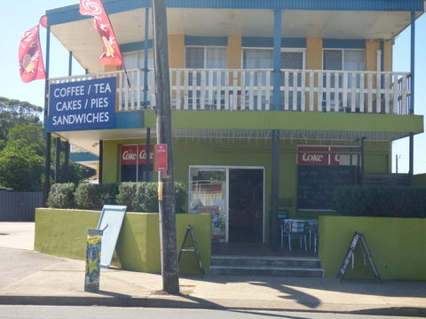 The Point Cafe And Takeaway - SA Accommodation 0