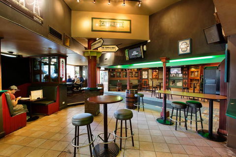 O'Malley's Irish Bar - Mooloolaba - SA Accommodation 0