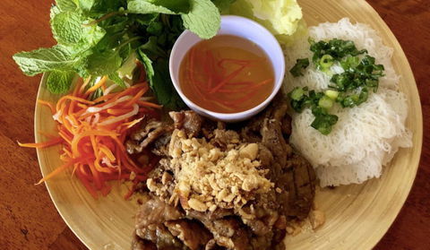 Aunty Ut Restaurant - SA Accommodation 0