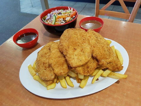 Golf View Hotel - SA Accommodation 0