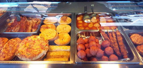 Vinata's Hot Bread - SA Accommodation 0