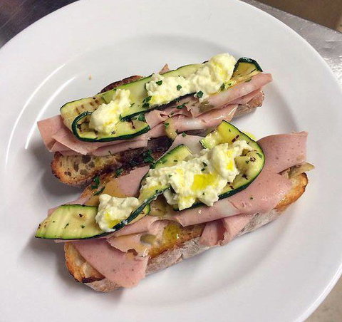 Ryans Restaurant - SA Accommodation 6