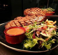 Berry Springs Tavern - SA Accommodation