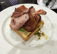 Piccolo's - SA Accommodation