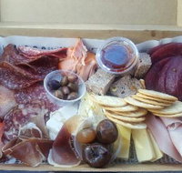 Feisty Hen Pantry - SA Accommodation