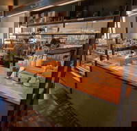 Tracks Cafe - SA Accommodation