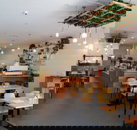 The Broadway Eatery - SA Accommodation