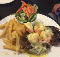 Aldinga Pub - SA Accommodation